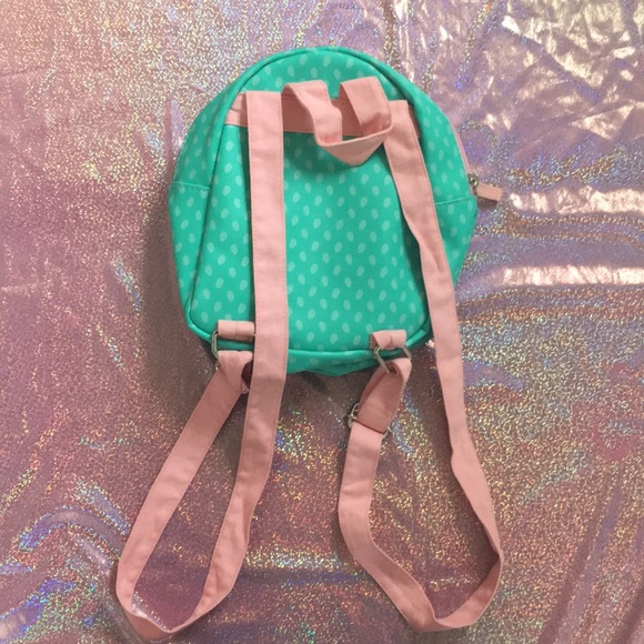 Mini Butterfly Backpack - Picture 4 of 7